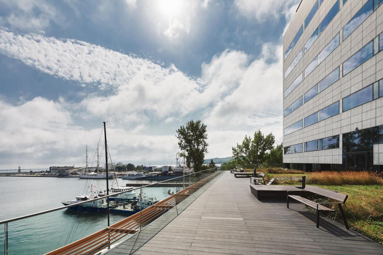 Hotel Courtyard By Marriott Gdynia Waterfront Exterior foto